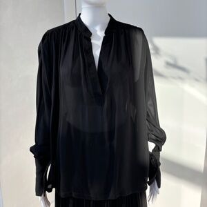 Chic Jill Stuart Black Silk Chiffon Blouse